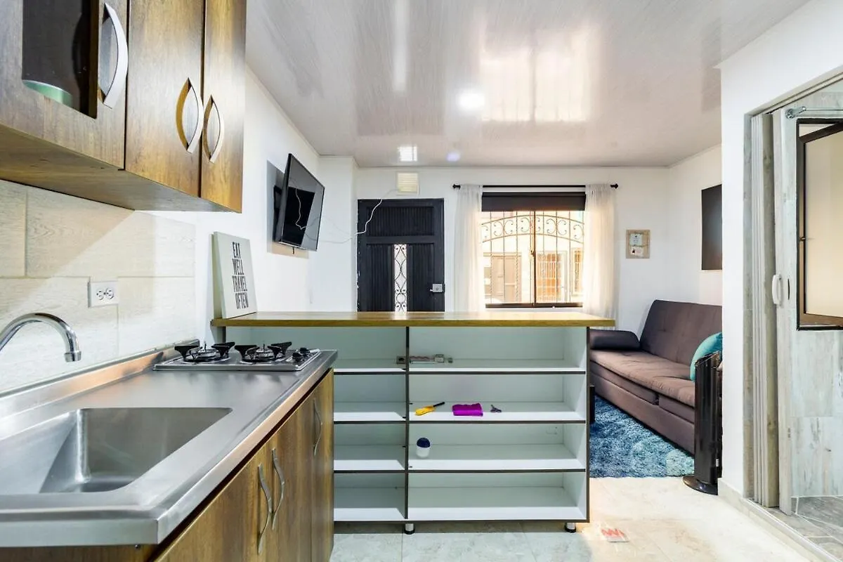 Studio Apartment In La Floresta Near The Subway Medellín